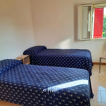 Appartamento In Villa Con Pineta Leporano Eksteriør billede